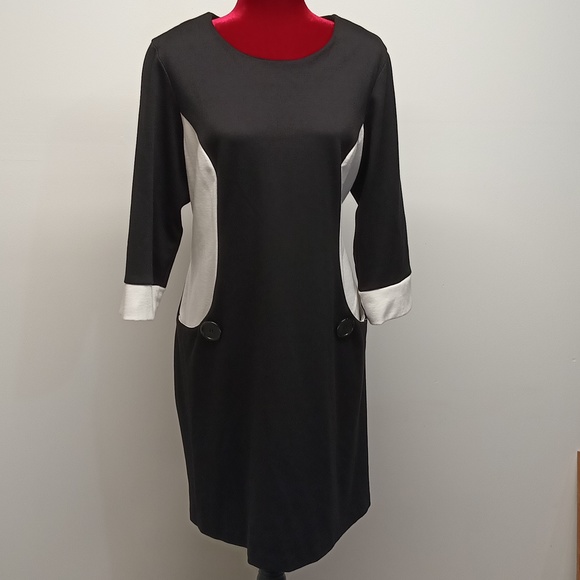 Tiana B. Dresses & Skirts - Tiana B. 3/4 sleeves scoop neck chic midi dress women's size X-large black&white